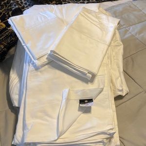 Hotel collection, king sheet set